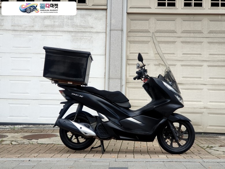 혼다 PCX 125 FI 2020년식 몽키바이크 - 20년식 혼다 PCX125FI (S급!1인신조!무사고!17만실키로!옵션다수!점검완료!) 오토바이매입!대차가능!전국바이크매입!
