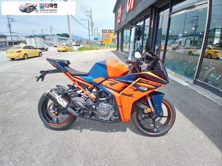 KTM RC 390 2023년식 짧은 주행거리