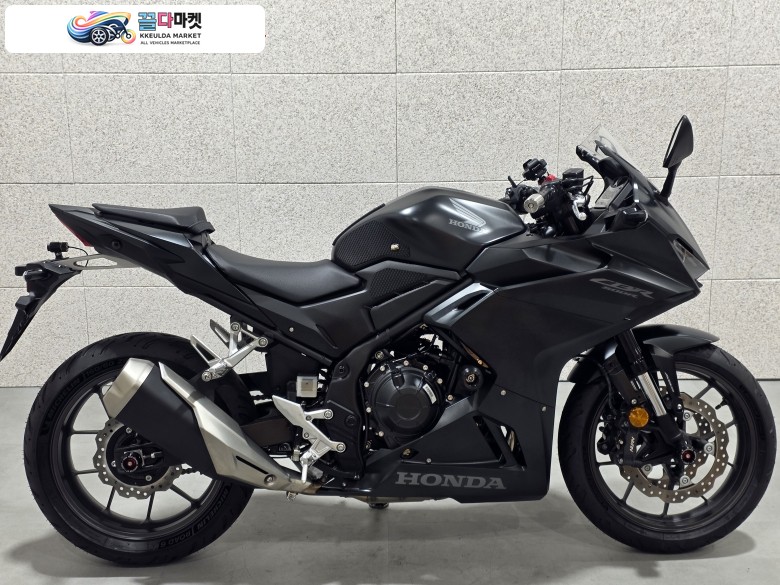 혼다 CBR 500 R 2025년식 1인신조 25년식 26년 4월 출고 혼다 CBR500R 72km 신차급 차량 판매 / 대차