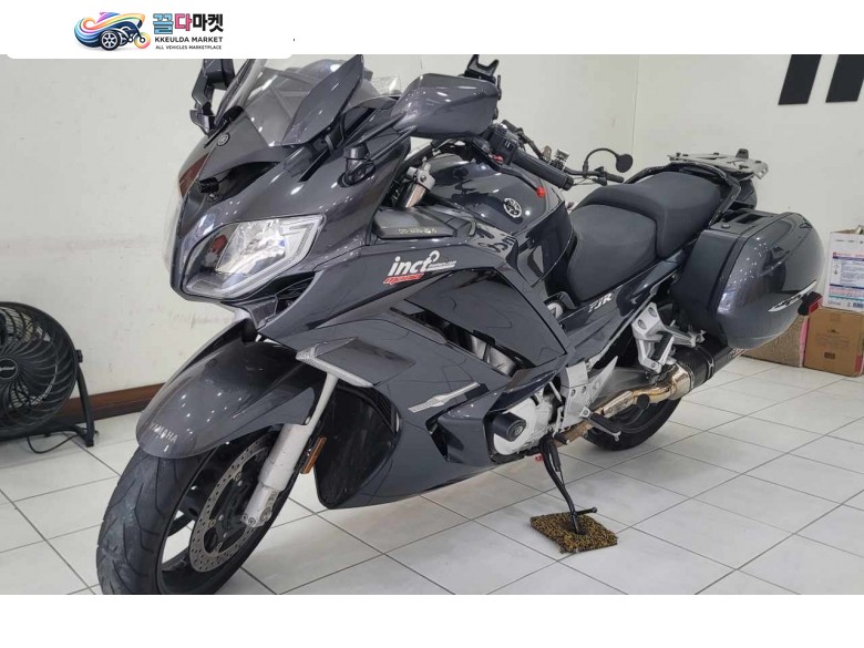 야마하 FJR 1300 A 2015년식 야마하fjr130a 900 급매 합니다