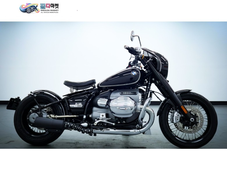 BMW R 18 2021년식 [ 매버릭바이크 ] / 퍼스트에디션의 희소성과 풀 바버 커스텀을 모두 갖춘 BMW R18 퍼스트에디션 판매합니다.