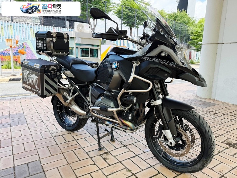 BMW R 1200 GS 어드벤쳐 2017년식 BMW R1200GS어드벤처 일인신조 짧은키로수 판매합니다.(2017년식)