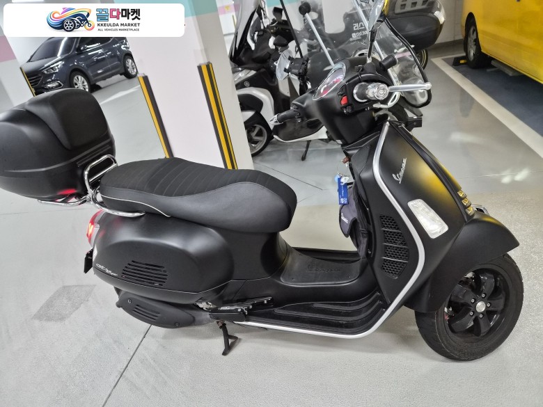 베스파 GTS 300 슈퍼스포츠 2022년식 베스파 GTS 300 슈퍼스포츠 13@@@