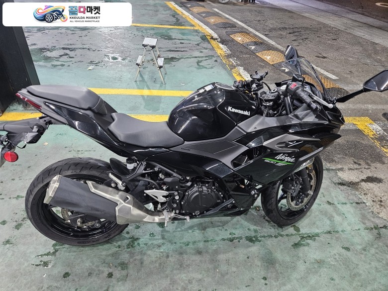 가와사키 닌자 500 R 2024년식 24년식 닌자 500