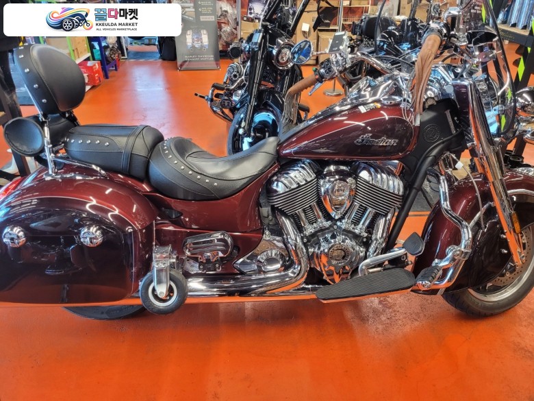 인디안모터사이클 스프링필드 2021년식 인디언 스프링필드