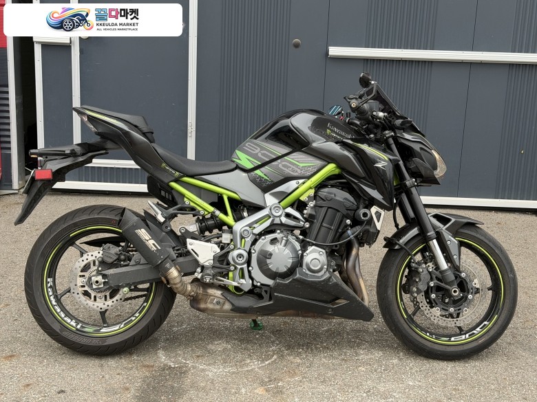 가와사키 Z 900 ABS 2017년식 z900 / 17년식 2만km sc머플러구변완료 620만원 최저가 판매합니다.
