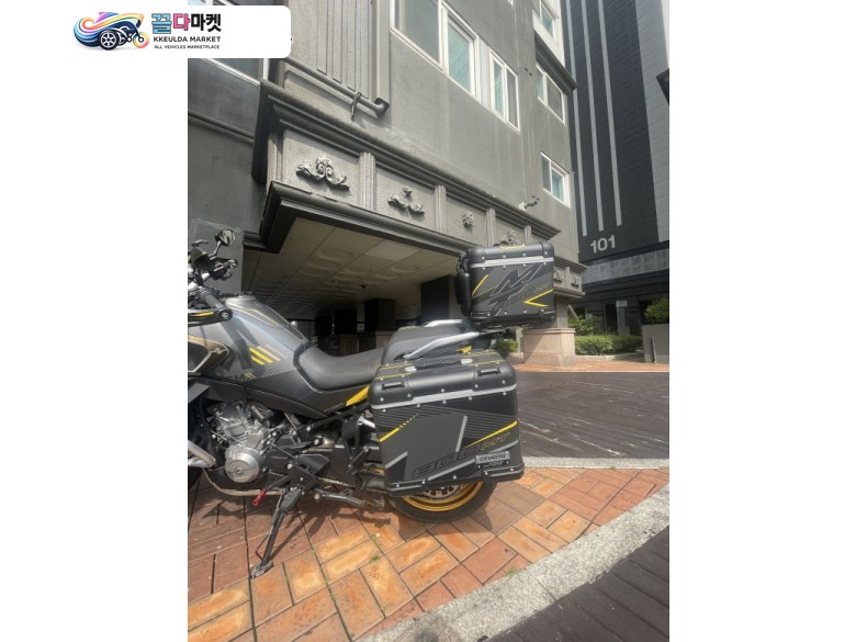 CF모토 800 MT 2022년식 (900만원)CF모토 800MT 22년식 5천키로 F900gs ,f850gs 브이스트롬800de 대체차량