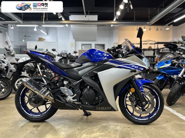 야마하 YZF R3 2016년식 [모터랙] YZF-R3 16년 1만KM 짧은 실 키로수 요시무라 구변 R3