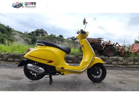 베스파 스프린트 125 ABS 2021년식 베스파 판매합니다