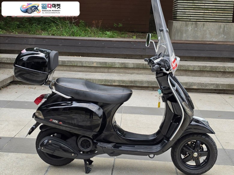 베스파 S 125 ie 2012년식 원모토입니다.  베스파 S125IE 자가용바이크 판매합니다.