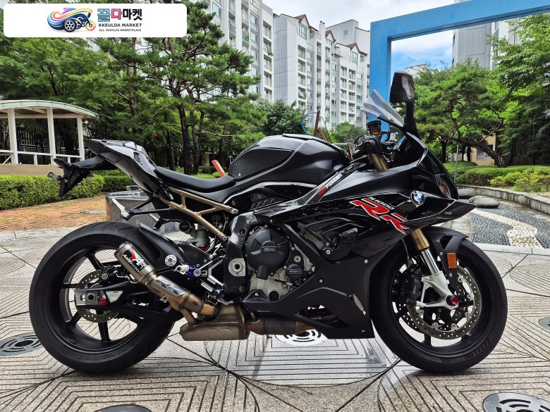 BMW S 1000 RR 2022년식 S1000RR 판매합니다.