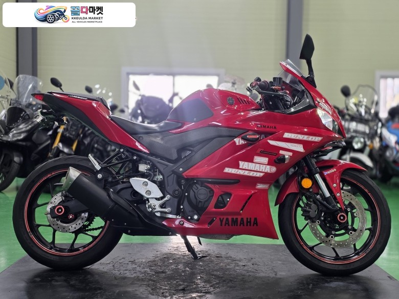 야마하 YZF R3 2020년식 야마하R3 20년식 깔끔한 레드컬러 3만km 블랙1채널 최저가 판매합니다.