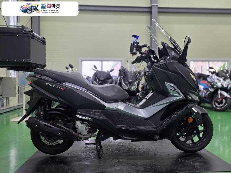 SYM 크루심 125 ABS 2022년식 SYM 크루심알파125 ABS 22년식 6만km준튜닝 최저가 판매합니다
