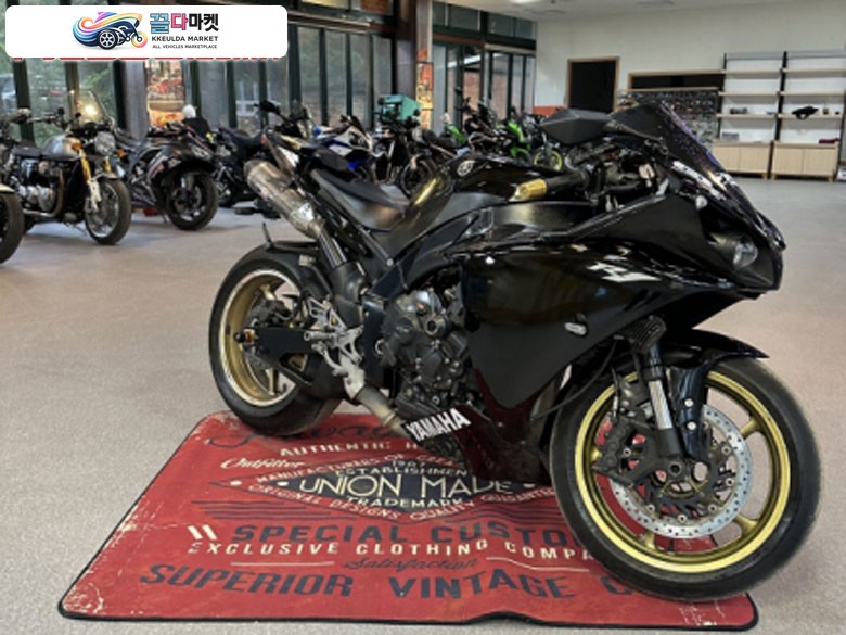 야마하 YZF R1 2013년식 (사용검사 등록대행 무료)13년식 요시무라구변 서킷입문용 빅뱅 r1