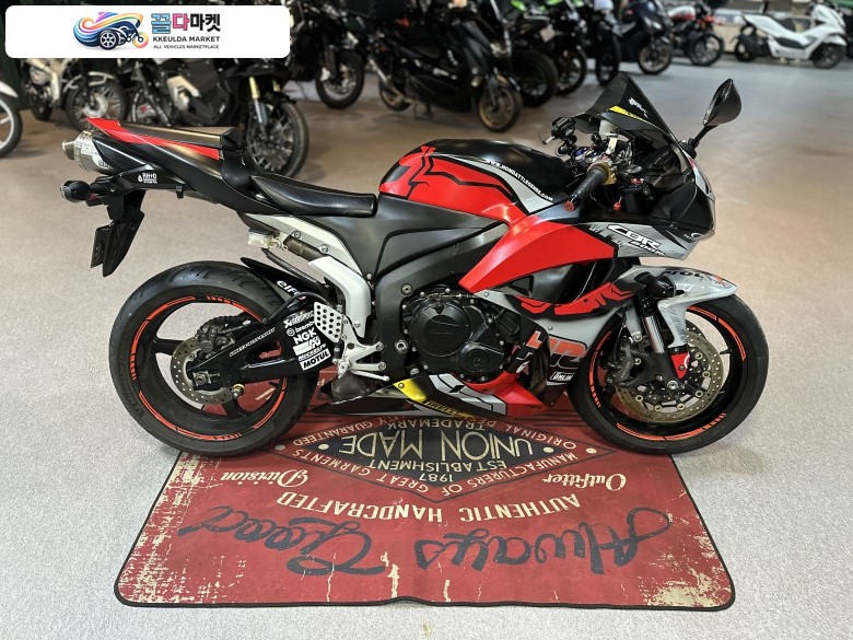 혼다 CBR 600 RR 2007년식 구번호판 이전가능 알차입문 엔진보링차량 레오빈스구변 CBR600RR