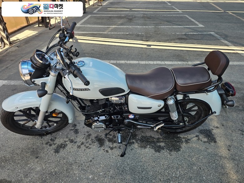 혼다 GB 350 C 2025년식 gb350c