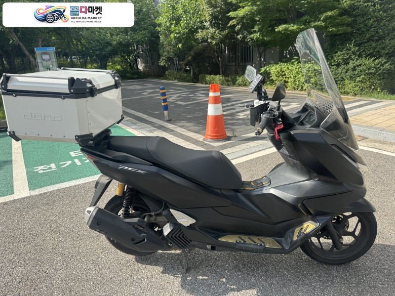 혼다 PCX 125 ABS 2025년식 혼다 pcx125 25년 abs 짧은키로수 멧블랙 최상급 스마트키