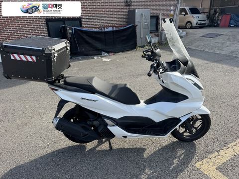 혼다 PCX 125 ABS 2024년식 pcx125 24년 abs 화이트컬러 짧은키로수
