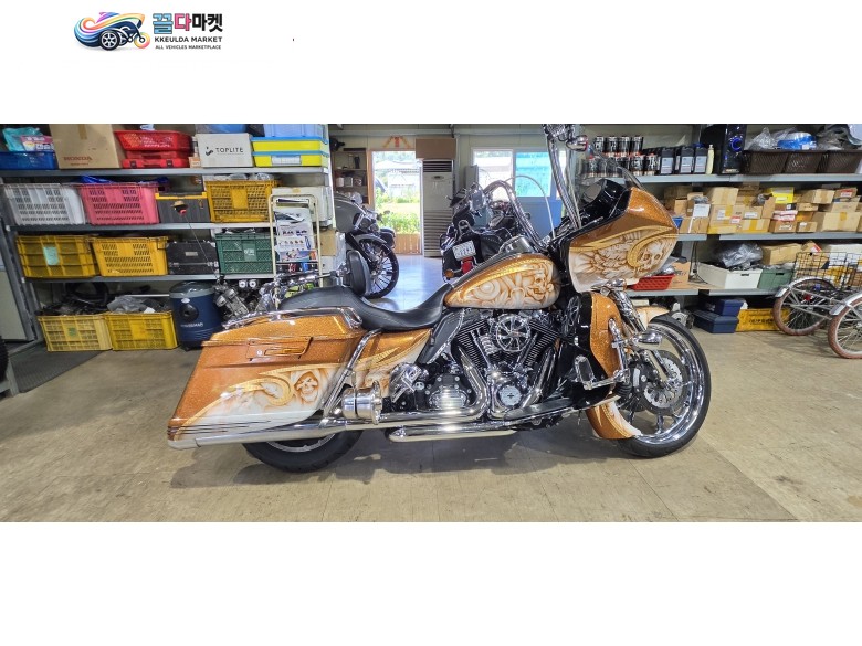 할리데이비슨 로드 글라이드 커스텀 2013년식 로드 글라이드 분양  합니다