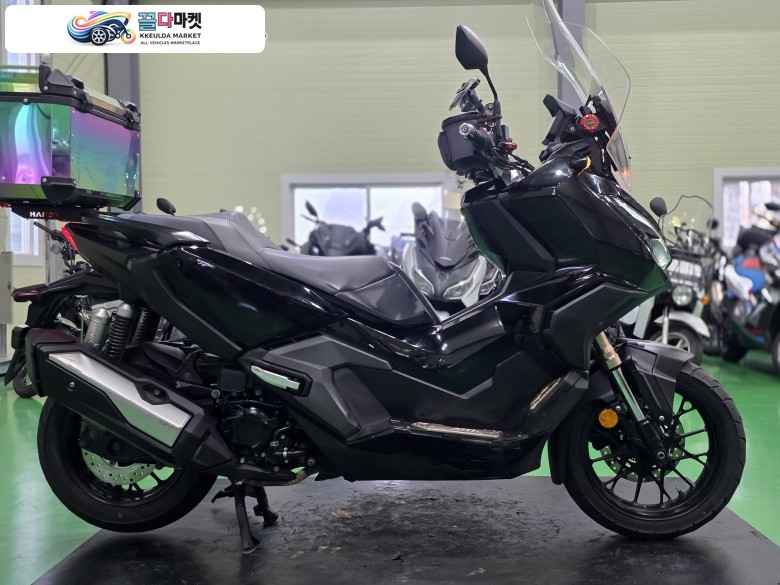 혼다 ADV 350 2023년식 혼다ADV350 24년형 3만km짧은키러수 준튜닝 최저가판매합니다.