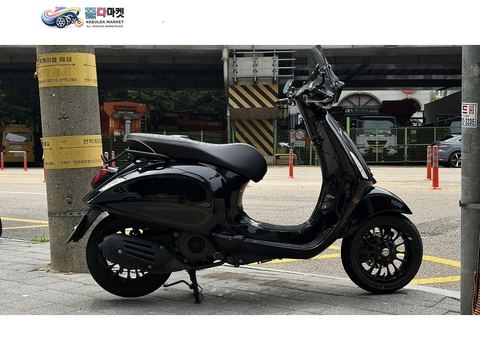 베스파 스프린트 125 ABS 2020년식 베스파 스프린트 125 abs