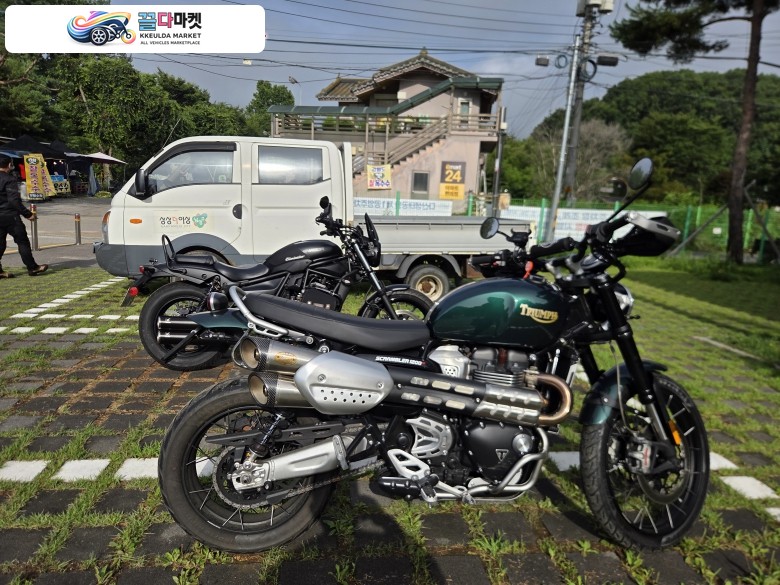 트라이엄프 스크램블러 1200 XC 2022년식 자드 구변 스크램블러1200xc
