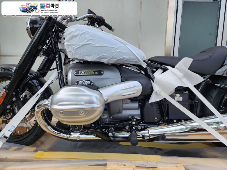 BMW R 18 2023년식 R18 노말 23년식 7500키로팝니다