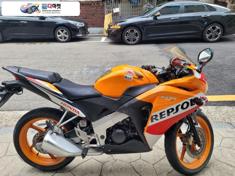 혼다 CBR 125 R 2016년식 혼다 CBR 125 바이크 판매합니다