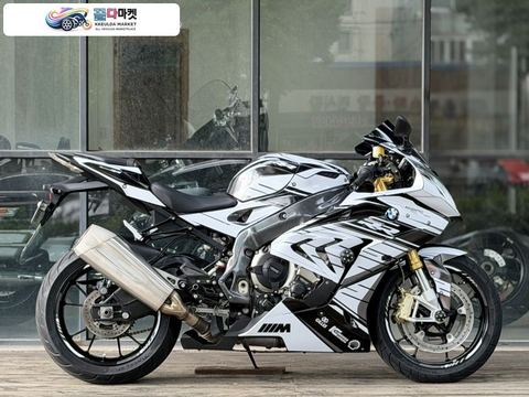 BMW S 1000 RR 2016년식 BMW S1000RR 2016년식 풀데칼 깔끔한 차량 판매