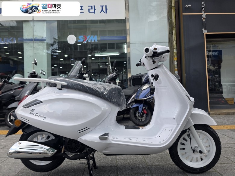 K&C 올 뉴 카빙 125 2027년식 [신차] K&C 올 뉴 카빙125 입고 되었습니다.