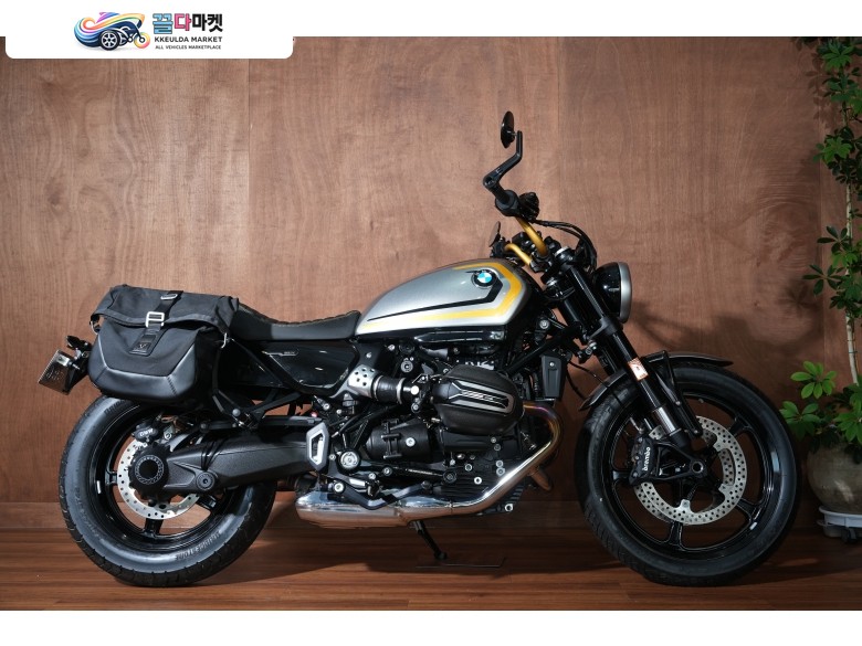 BMW R 12 2024년식 BMW / R12 옵션719 / 2024 / 25년 출고 / 68 KM 판매/대차