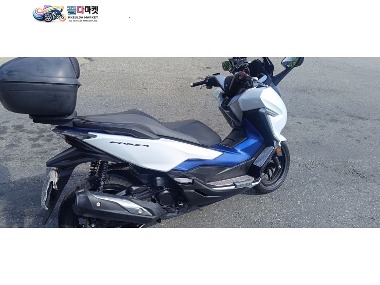 혼다 포르자 300 2019년식 포르자 300 2019년 등록은 2020년 4월