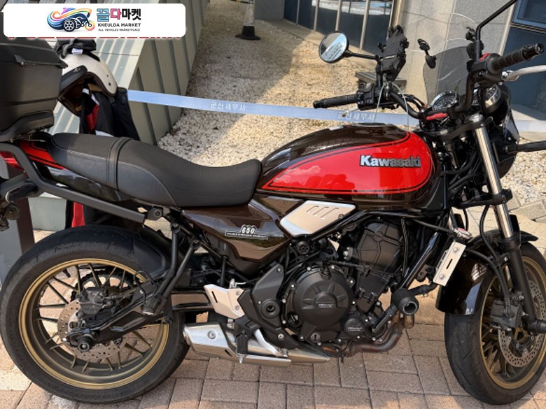 가와사키 Z 650 RS ABS 50주년 2022년식 가와사키 Z 650 RS 50주년 모델 판매합니다