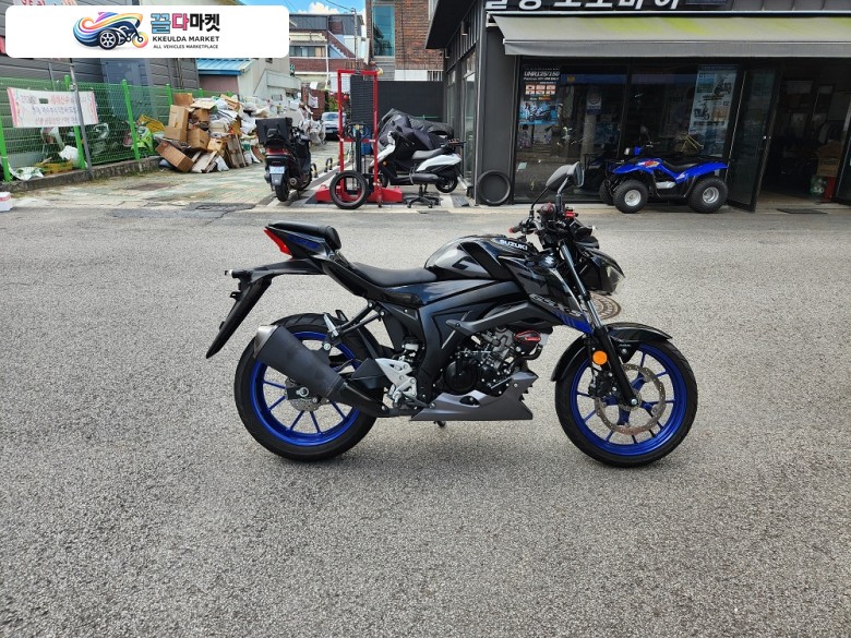 스즈끼 GSX S 125 ABS 2021년식 꺠끗한  스즈끼 GSX-S 125  ABS 모델팜니다