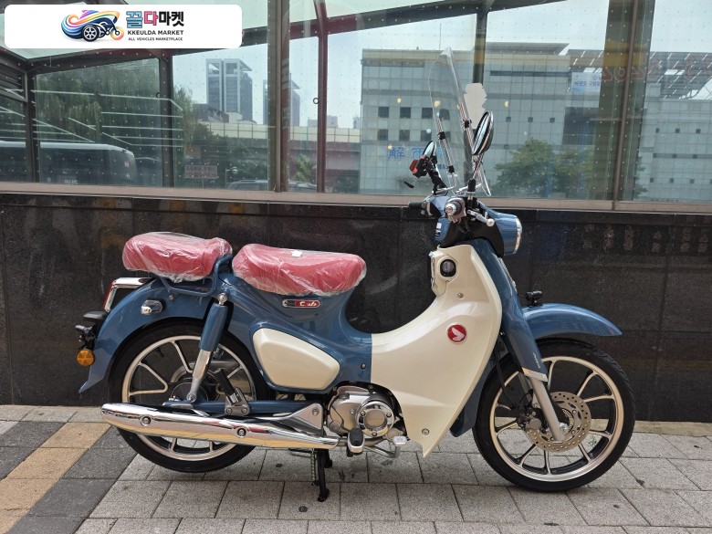슈퍼 커브 C 125 ABS