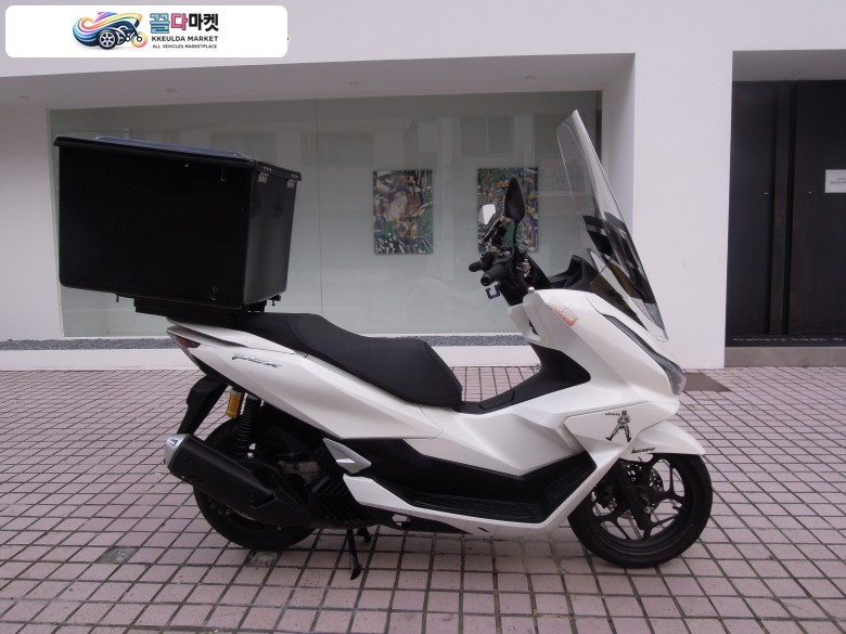 혼다 PCX 125 ABS 2025년식 모든점검 완료하여 컨디션좋아요 무상as보장