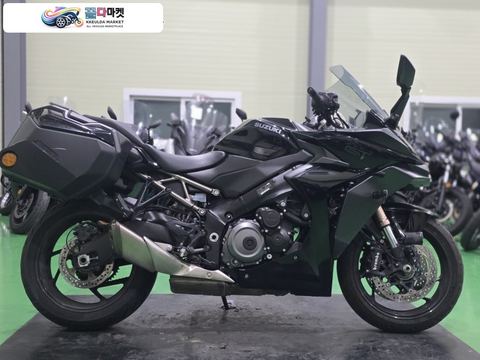스즈끼 GSX S 1000 GT 2022년식 스즈키S1000GT 23년등록 사이드박스 블박2채널 짧은키로수 최저가판매합니다.