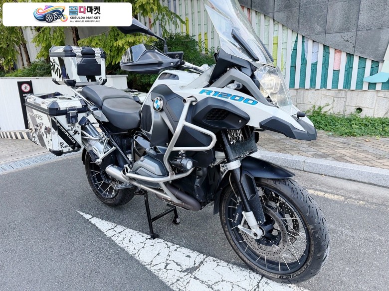 BMW R 1200 GS 어드벤쳐 2014년식 BMW R1200GS 어드벤처 2014년식 판매합니다.