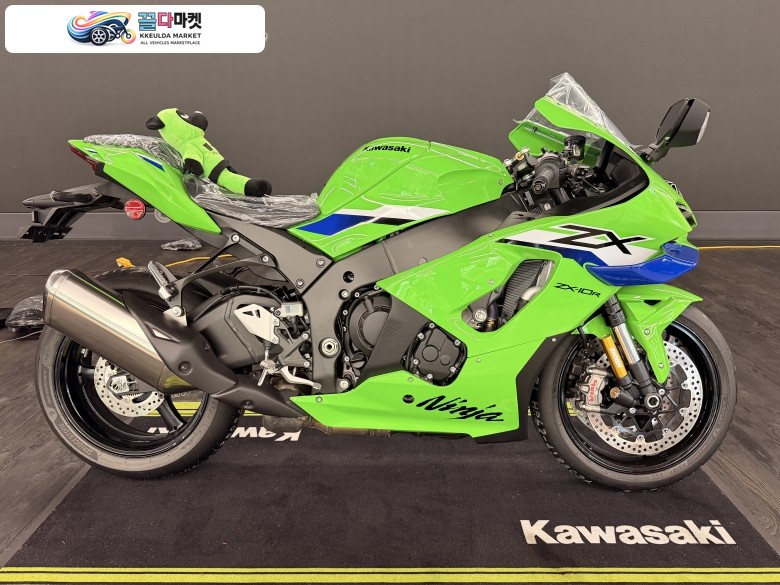 가와사키 닌자 10 R 2026년식 26년식 가와사키 ZX-10R 신차 판매합니다.