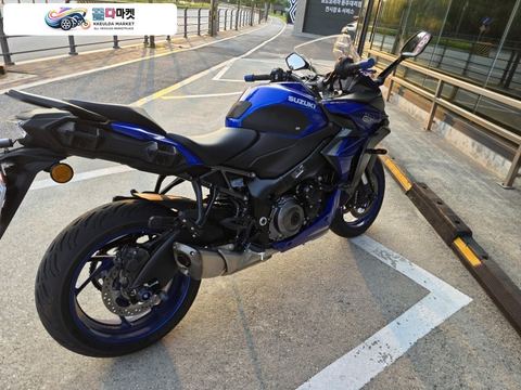 스즈끼 GSX S 1000 GT 2025년식 스즈끼 s1000gt