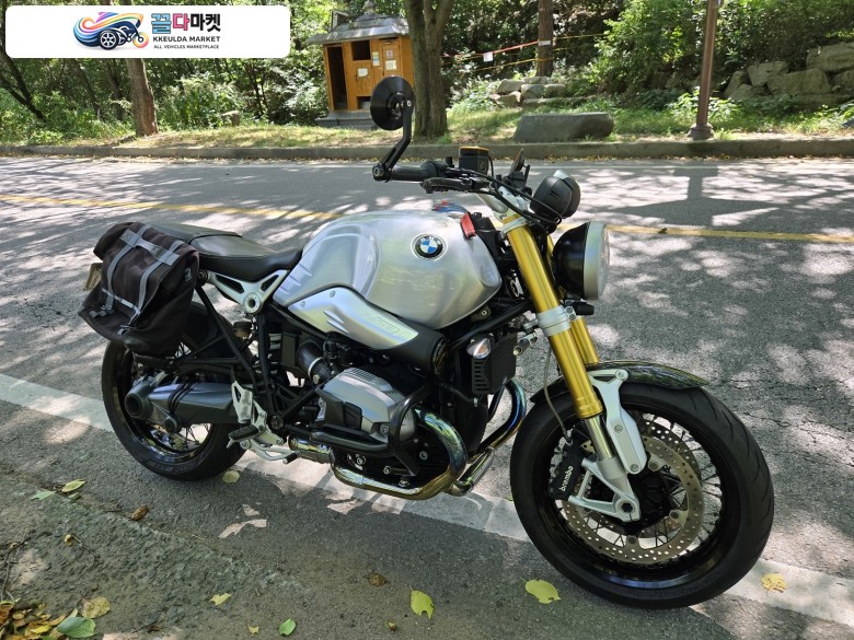 BMW R 12 나인 티 2016년식 BMW 2016년식 상태최상 팝니다
