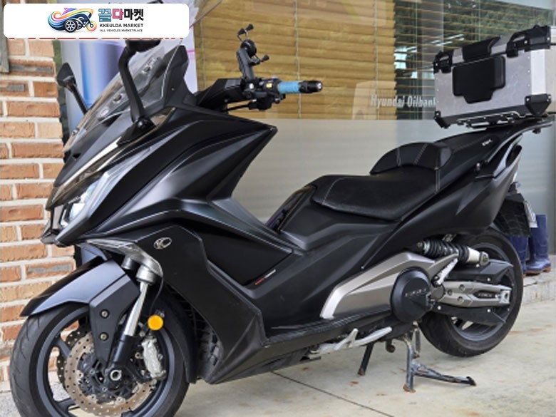 AK 550 i