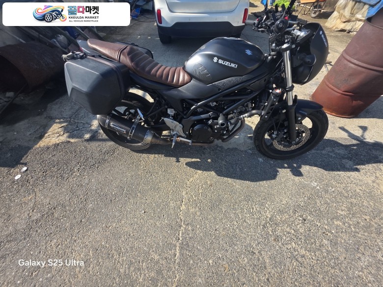스즈끼 SV 650 2018년식 sv650 판매합니다.