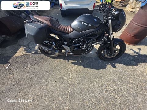 스즈끼 SV 650 2018년식 sv650 판매합니다.
