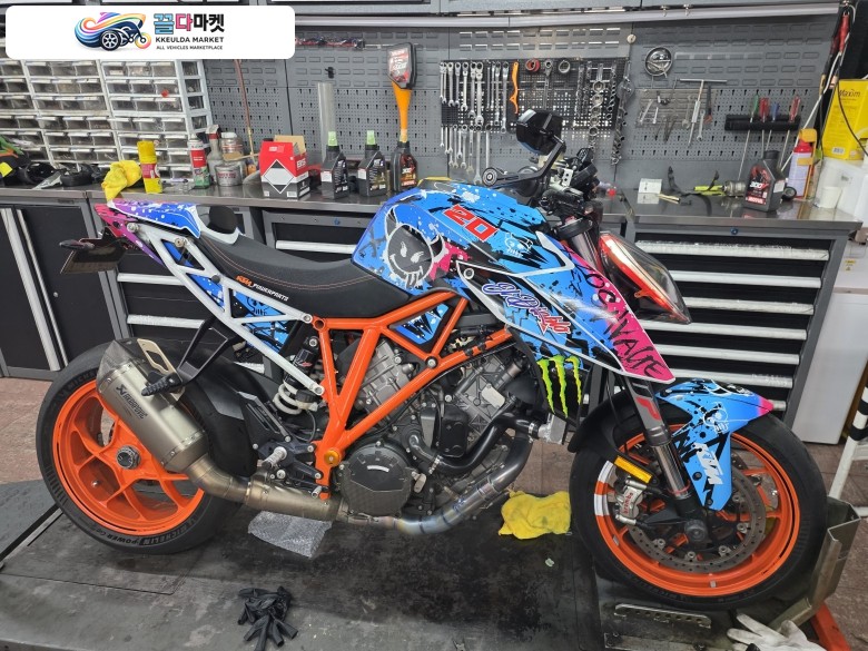 KTM 1290 슈퍼 듀크 R 2017년식 17년식 오랑케 KTM 슈퍼듀크1290R 팝니다