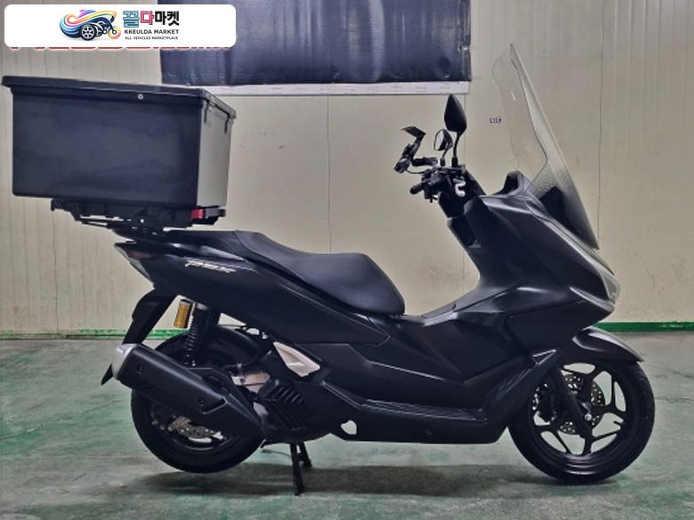 혼다 PCX 125 ABS 2025년식 혼다 PCX125/ABS/2025년식/2천KM/신차급/셋팅완료O판매합니다