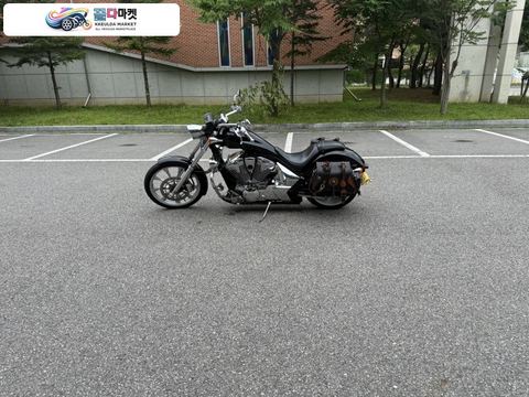 혼다 VT 1300 CX 2010년식 혼다 VT1300 CX 튜닝용마후라포함