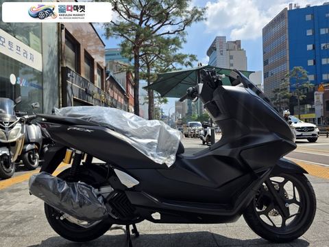 혼다 PCX 125 ABS 2026년식 [신차] 2026년식 혼다 PCX 125 입고되어 판매합니다.