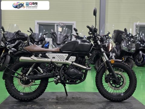 SSR 모터스포츠 부캐너 125 2020년식 SSR부캐너125 20년식 1만km깍두기타이어 연식대비 짧은키러수 최저가 판매합니다.