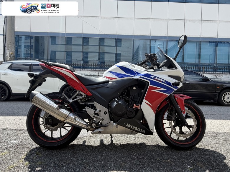 혼다 CBR 500 R 2015년식 혼다 CBR 500R (2015년식 / 22,660km) 판매